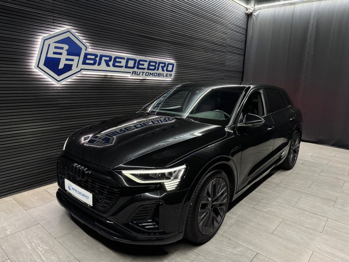Audi Q8 e-tron 55 S-line quattro