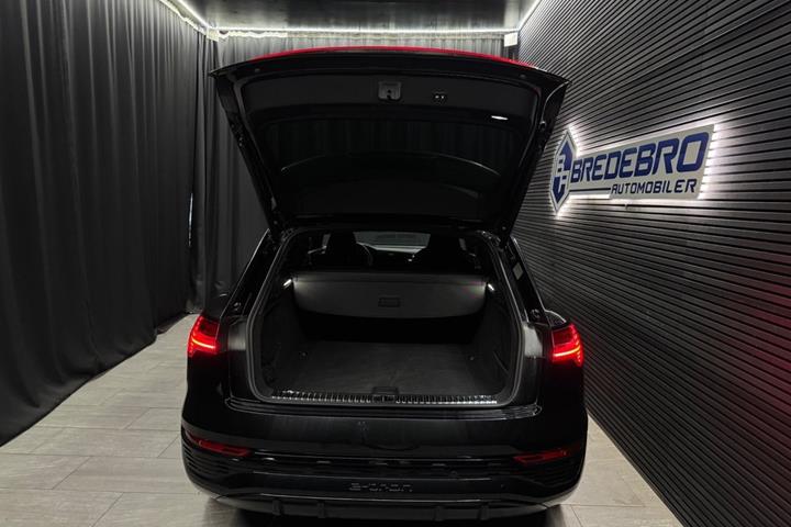 Sort Audi Q8 e-tron fra 2024