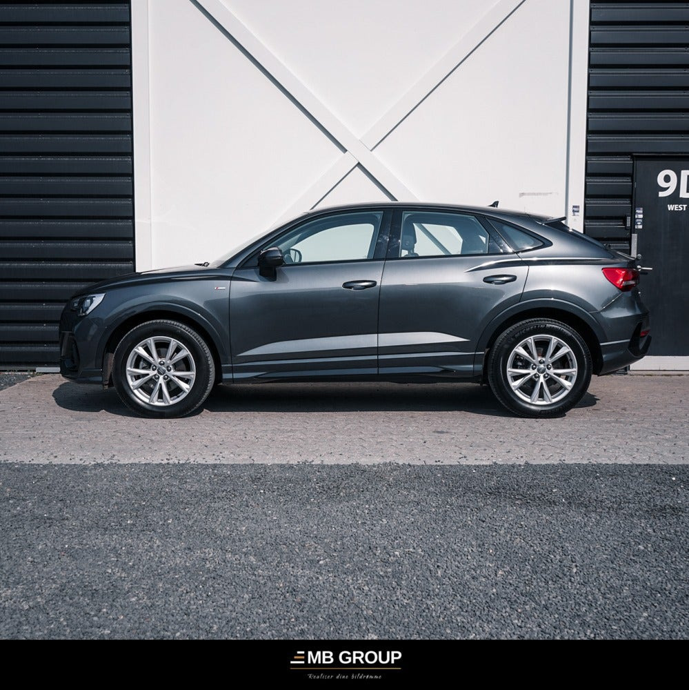 undefined Audi Q3 fra 2021