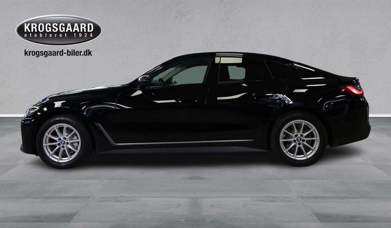 Sort BMW i4 fra 2023