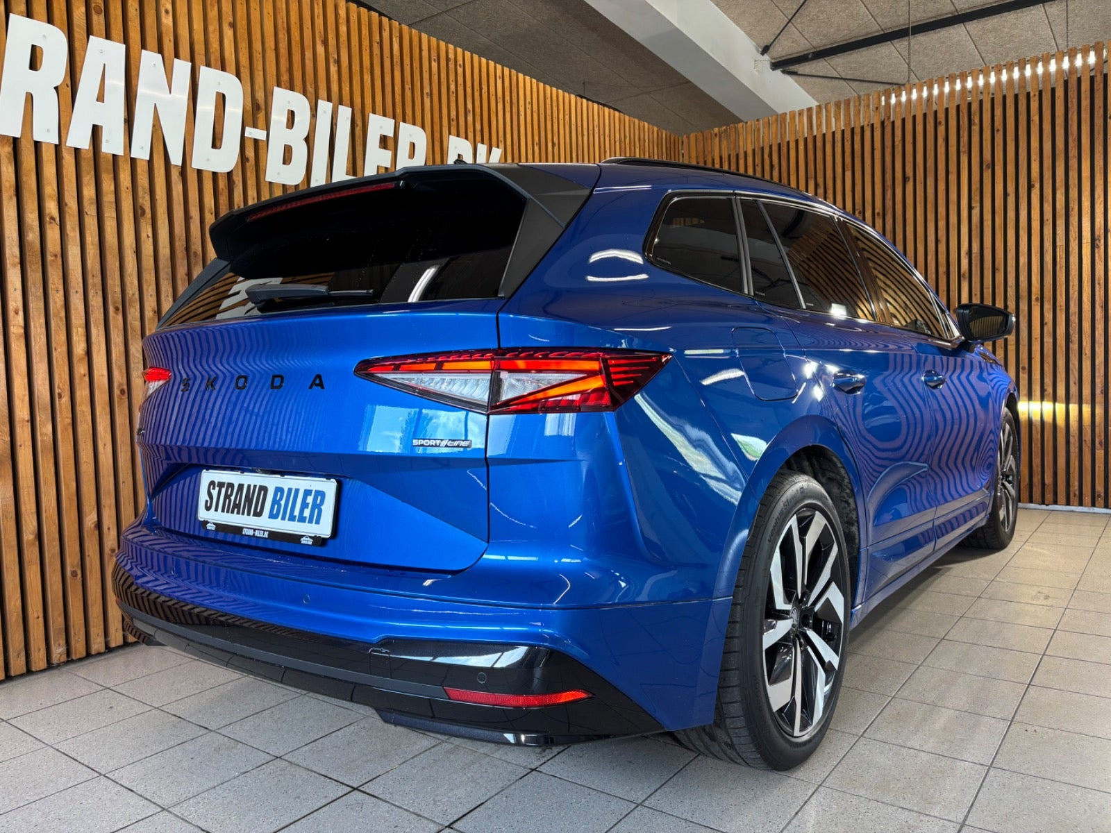 Blå Skoda Enyaq fra 2026