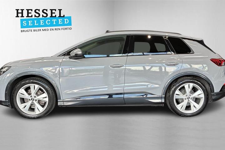 Grå Audi Q4 e-tron fra 2022