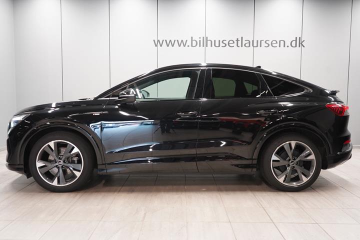 Sort Audi Q4 e-tron fra 2022