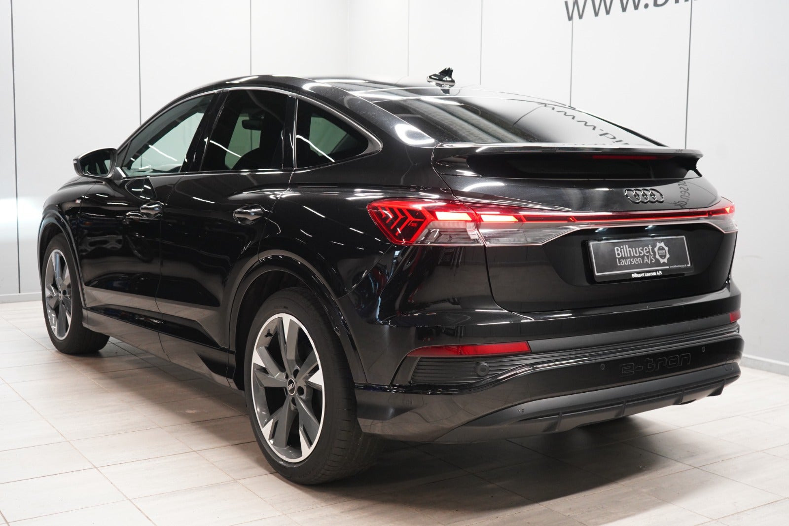 Sort Audi Q4 e-tron fra 2022