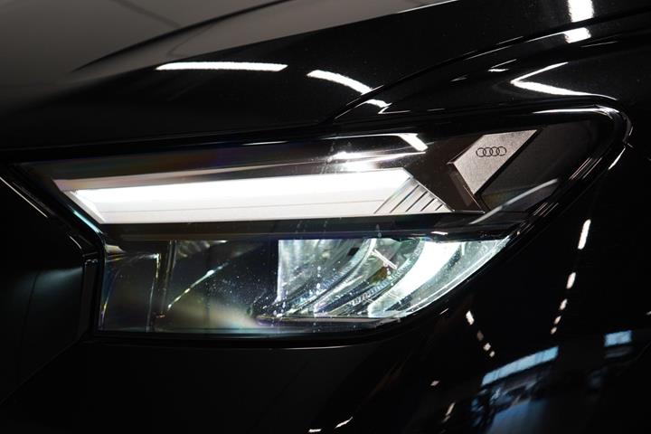 Sort Audi Q4 e-tron fra 2022