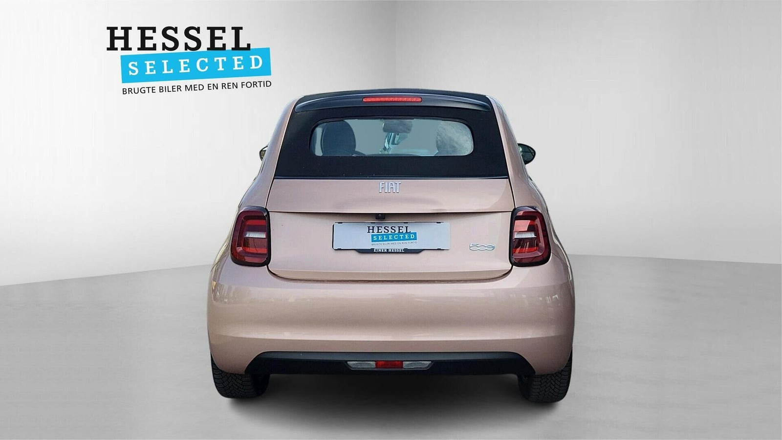 Pink Fiat 500e fra 2023