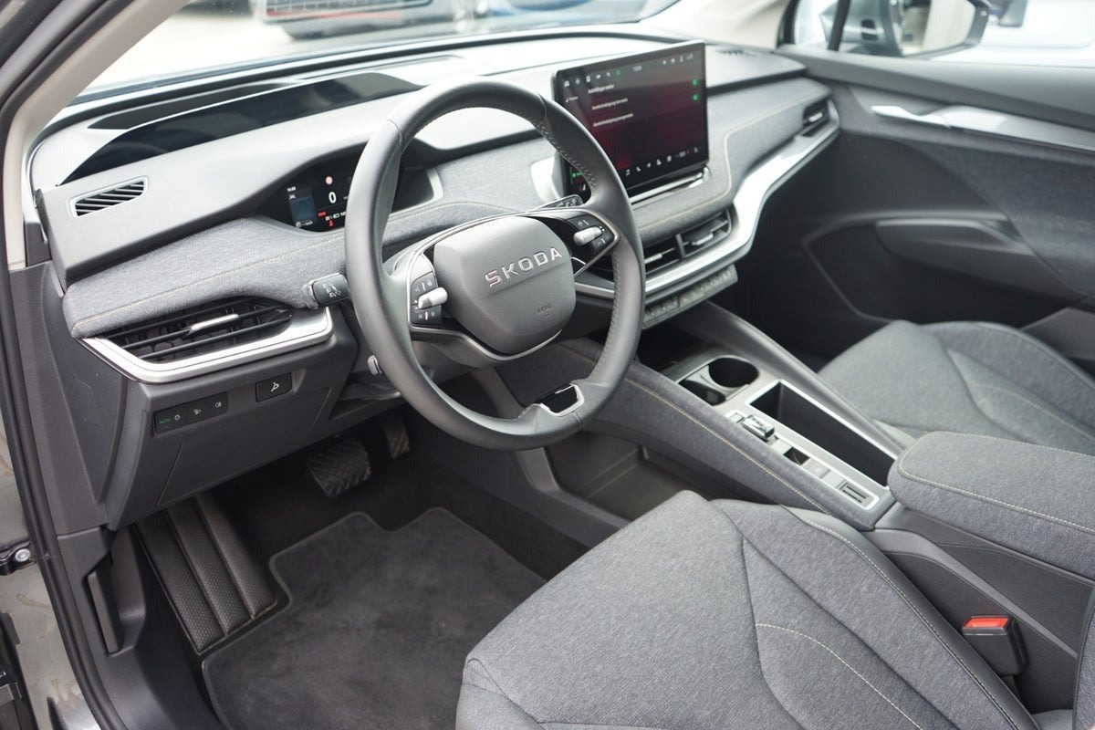 Grå Skoda Elroq fra 2025