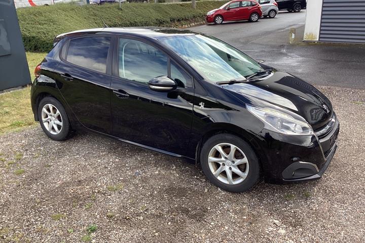undefined Peugeot 208 fra 2016