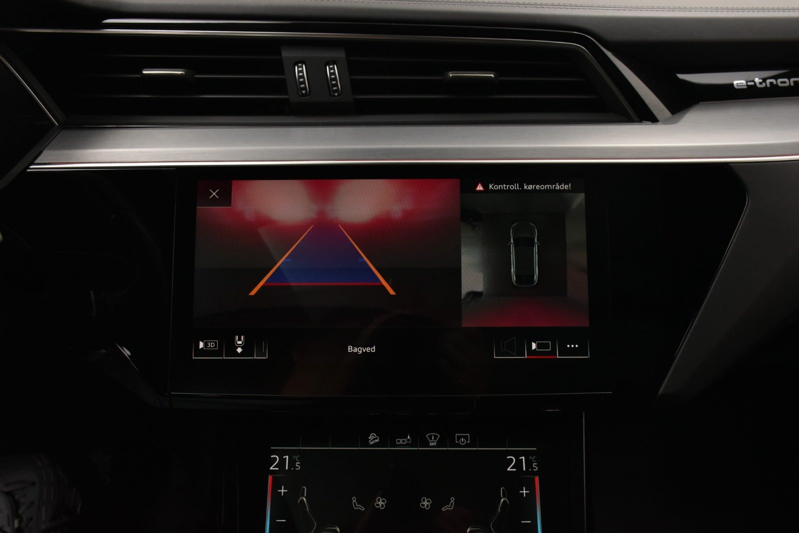 Grå Audi e-tron fra 2020