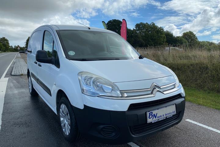 Hvid Citroën Berlingo fra 2015