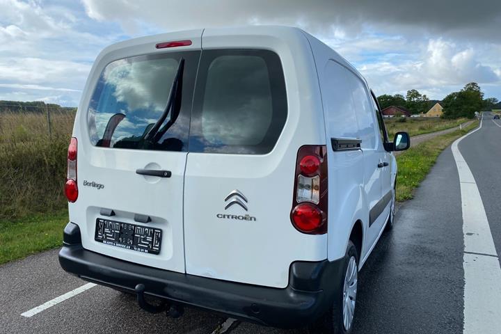 Hvid Citroën Berlingo fra 2015