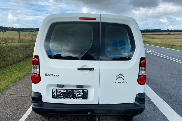 Hvid Citroën Berlingo fra 2015