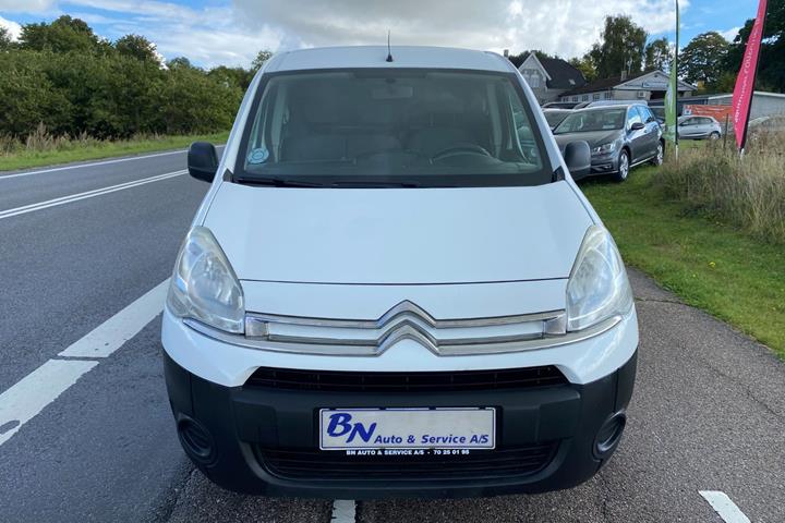 Hvid Citroën Berlingo fra 2015