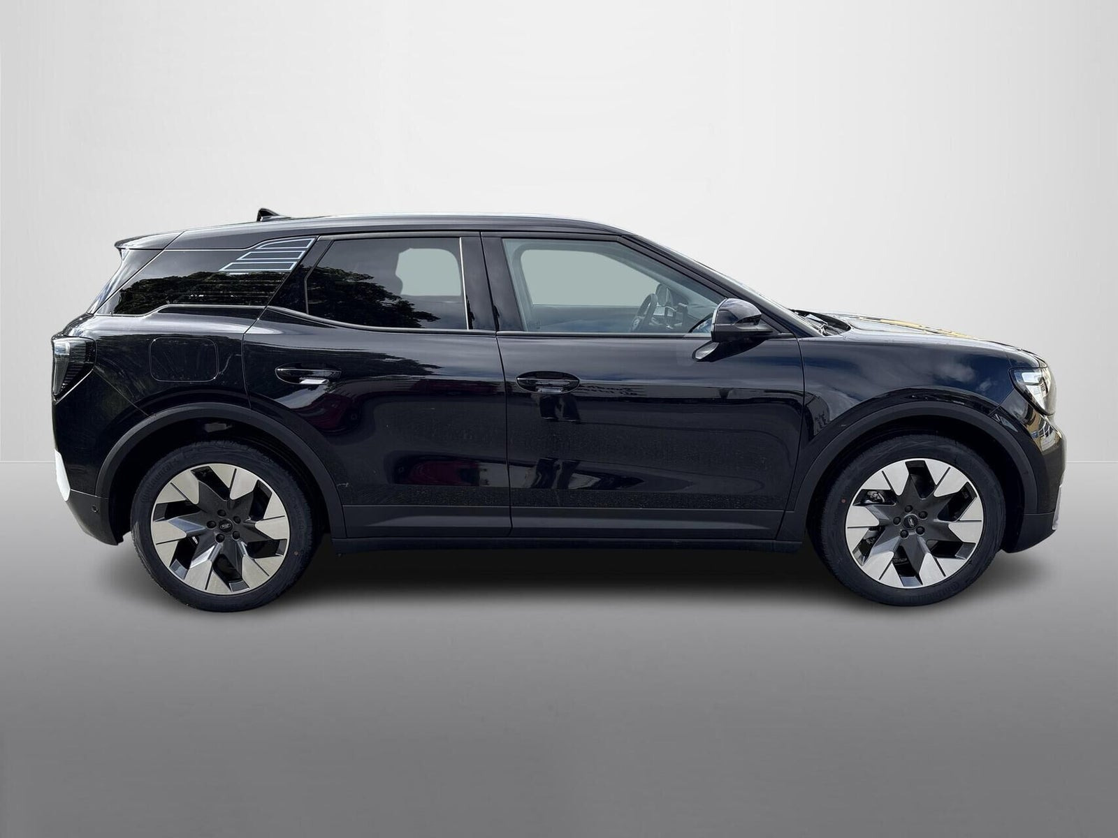 Sort Ford Explorer fra 2025