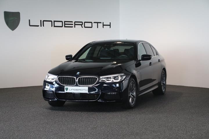 Sort BMW 530e fra 2019