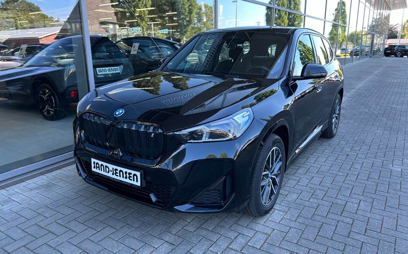 BMW iX1 xDrive30 M-Sport Premium