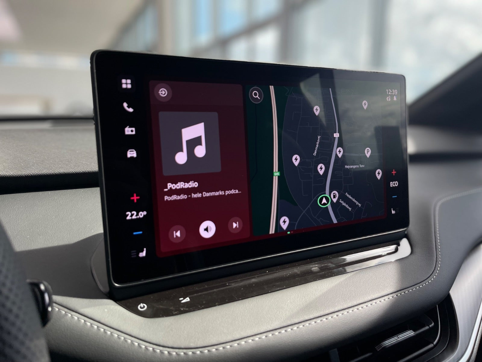 Grå Skoda Enyaq fra 2027