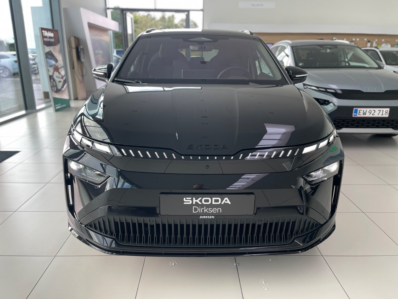 Sort Skoda Enyaq fra 2027