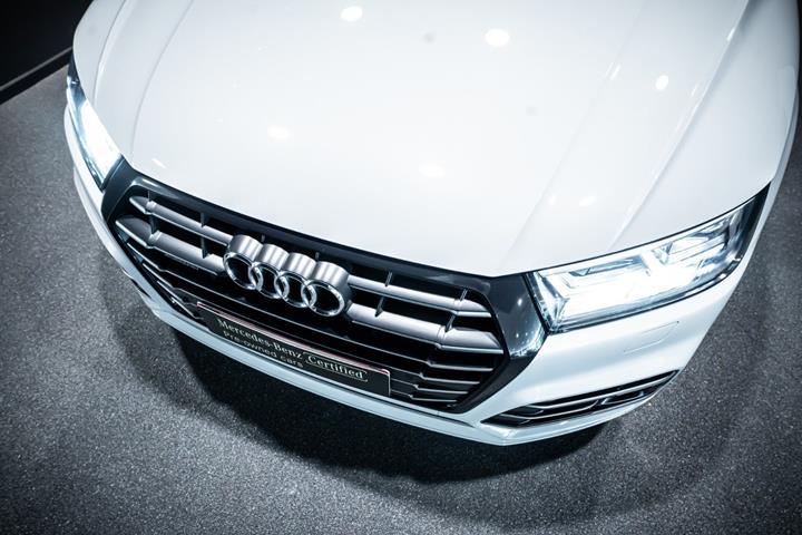 Hvid Audi Q5 fra 2020