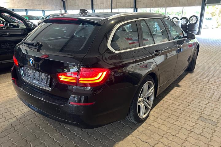 Sort BMW 530d fra 2014