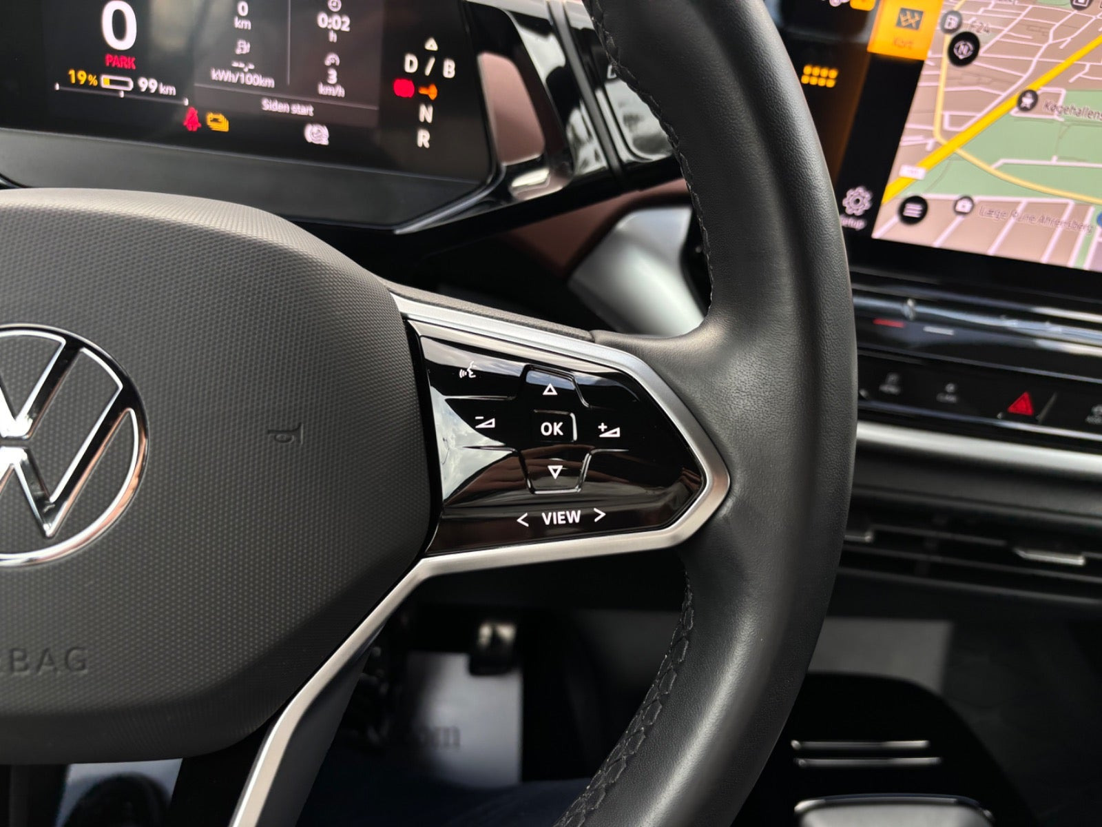 Grå VW ID.5 fra 2023