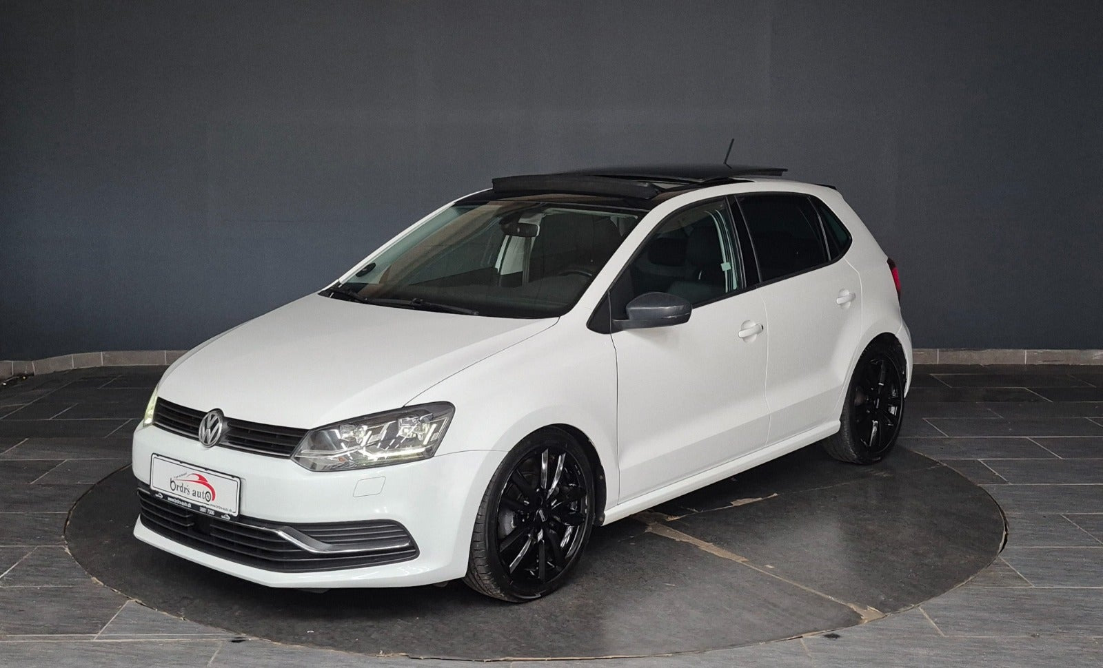 Hvid VW Polo fra 2016