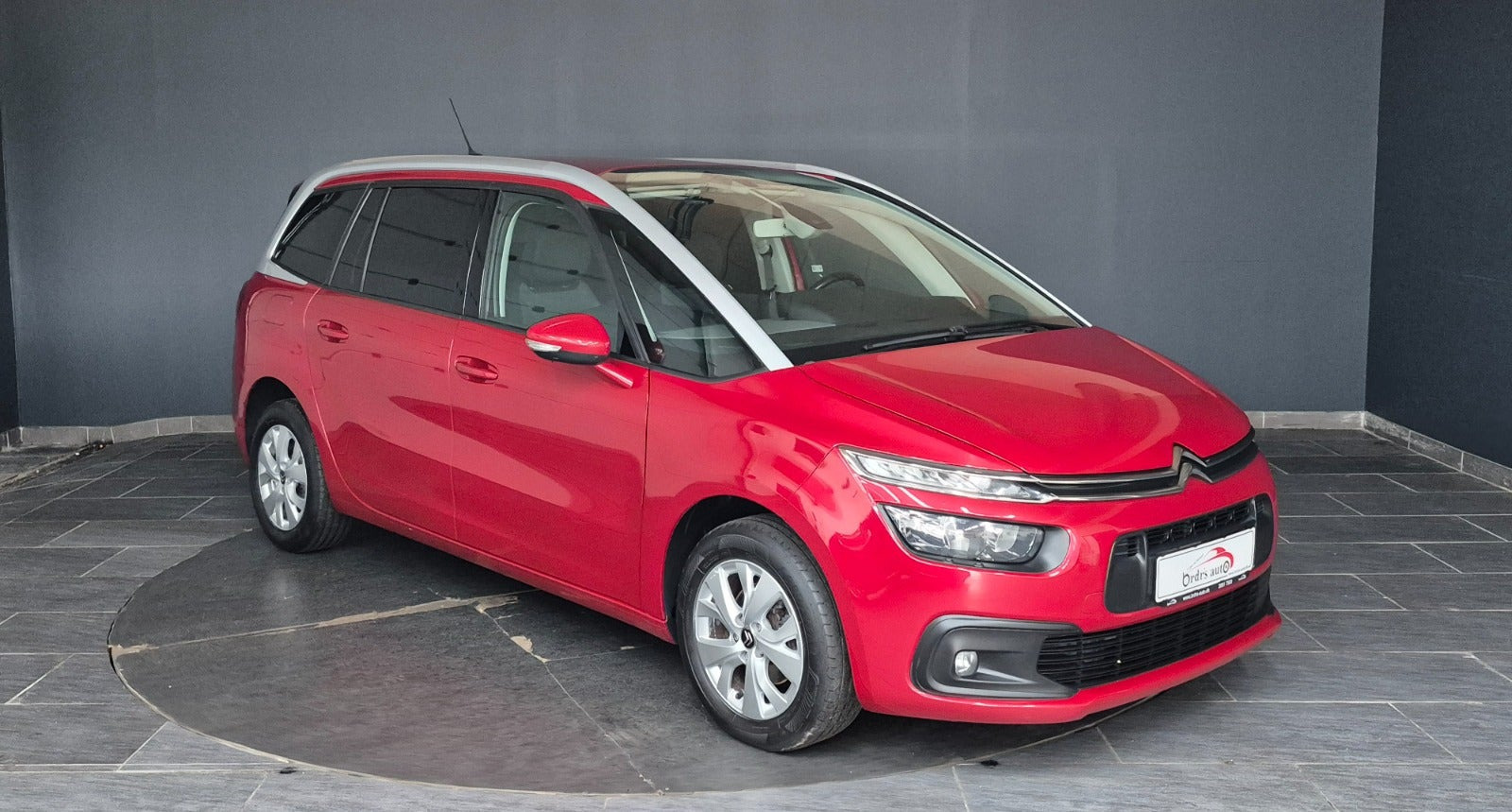 Rød Citroën Grand C4 Picasso fra 2018