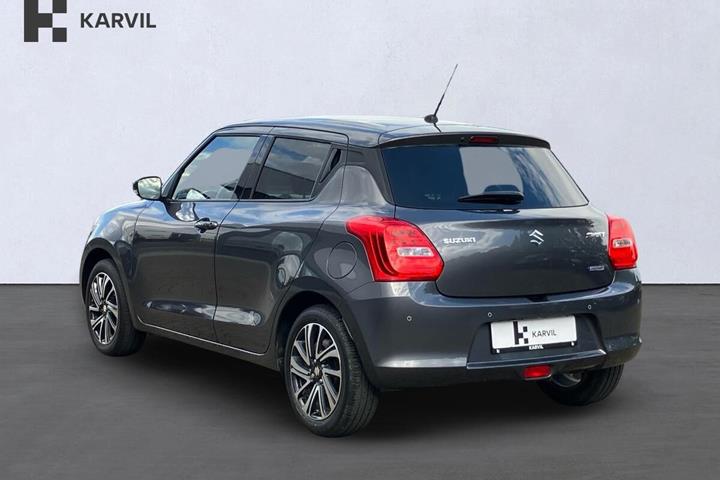 Grå Suzuki Swift fra 2024