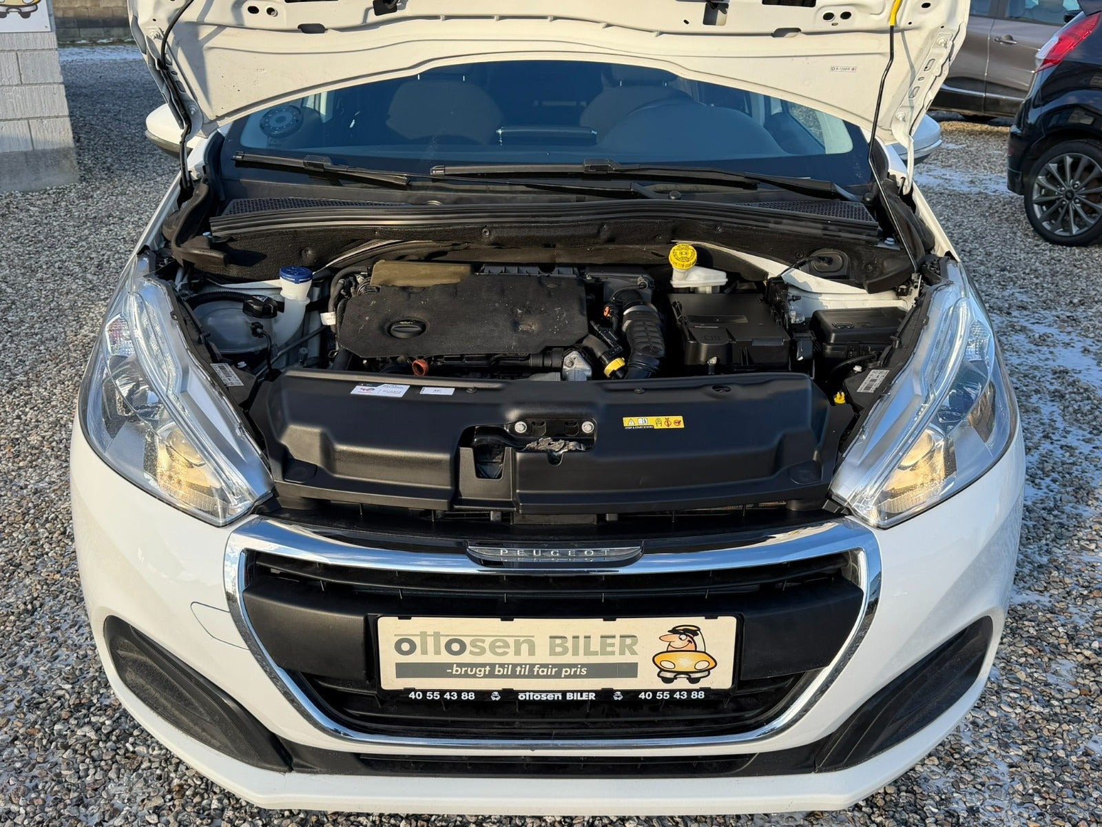 Hvid Peugeot 208 fra 2019
