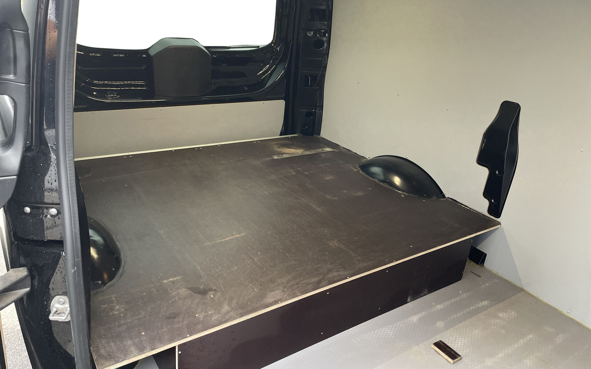 Sort Mercedes Vito fra 2019