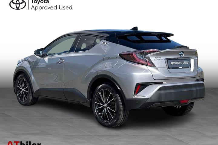 Sort Toyota C-HR fra 2018