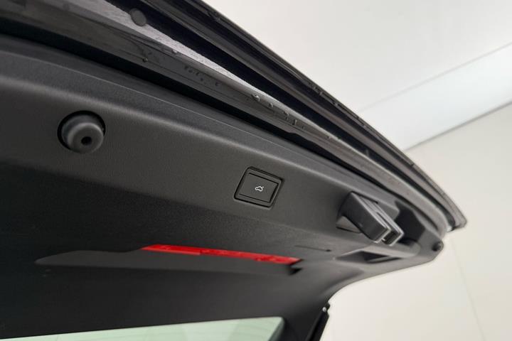 Sort VW ID.7 fra 2025
