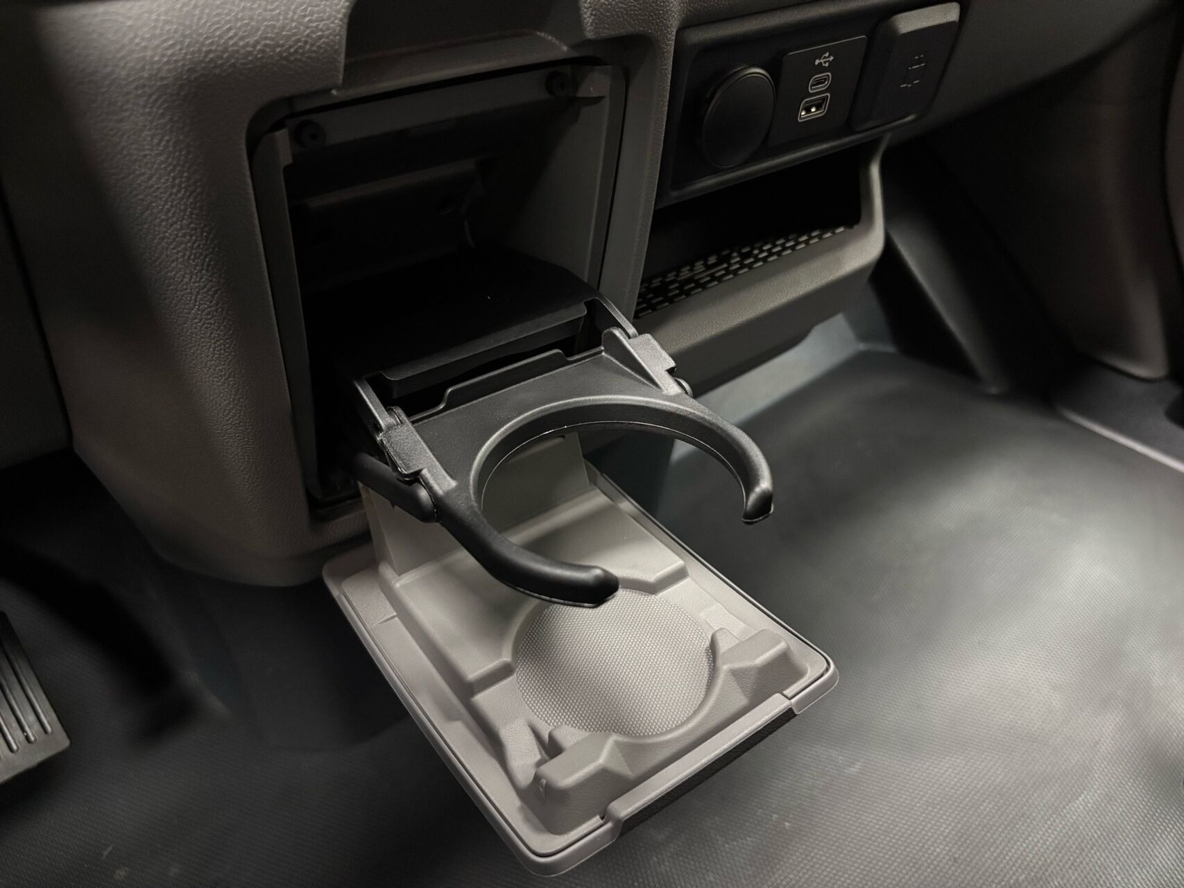 Grå VW e-Transporter fra 2026