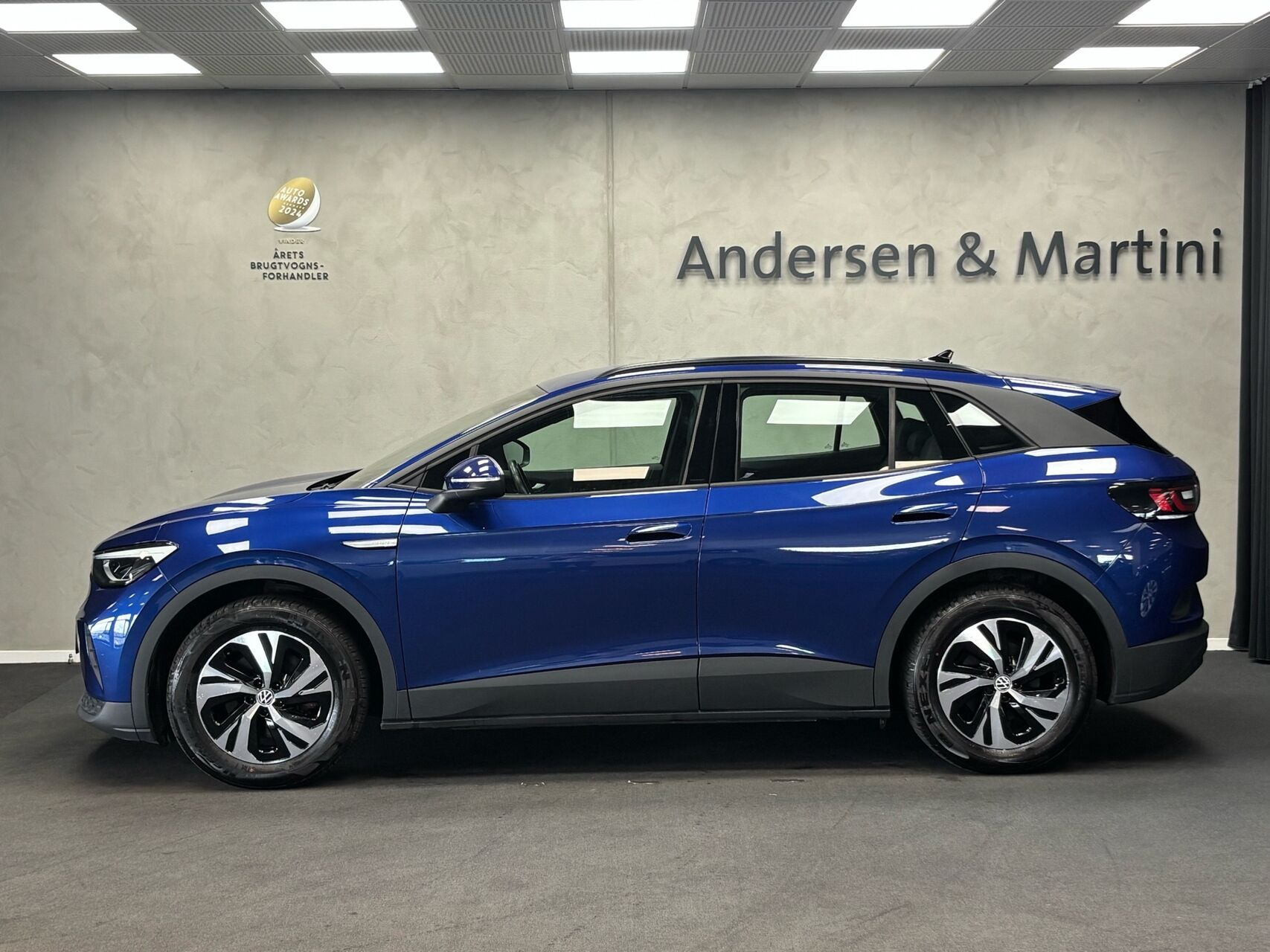 Blå VW ID.4 fra 2021