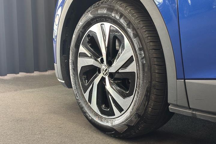 Blå VW ID.4 fra 2021