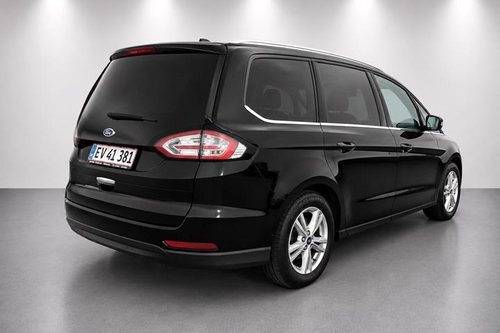 Sort Ford Galaxy fra 2022