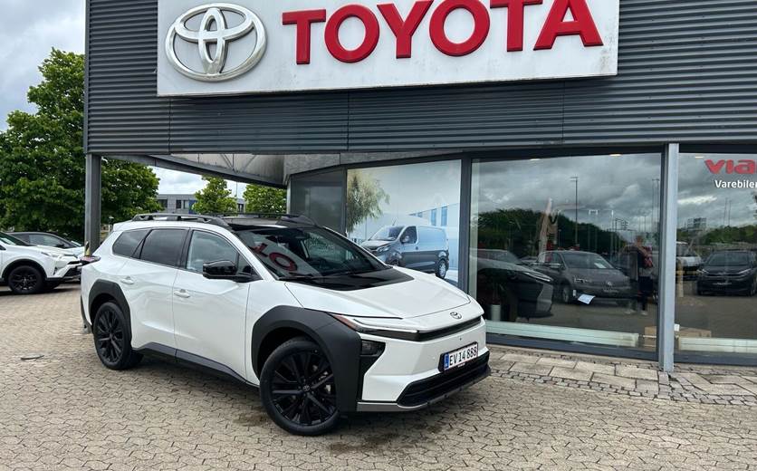 Toyota bZ4X Touring EL Executive AWD 380HK 5d Aut.