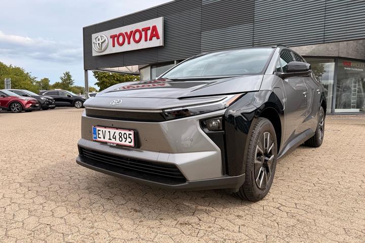 undefined Toyota BZ4X fra 2026