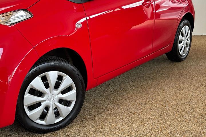 Rød Citroën C1 fra 2019