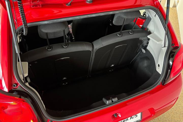 Rød Citroën C1 fra 2019
