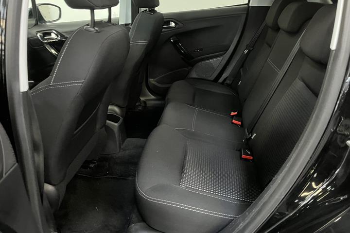 undefined Peugeot 208 fra 2019