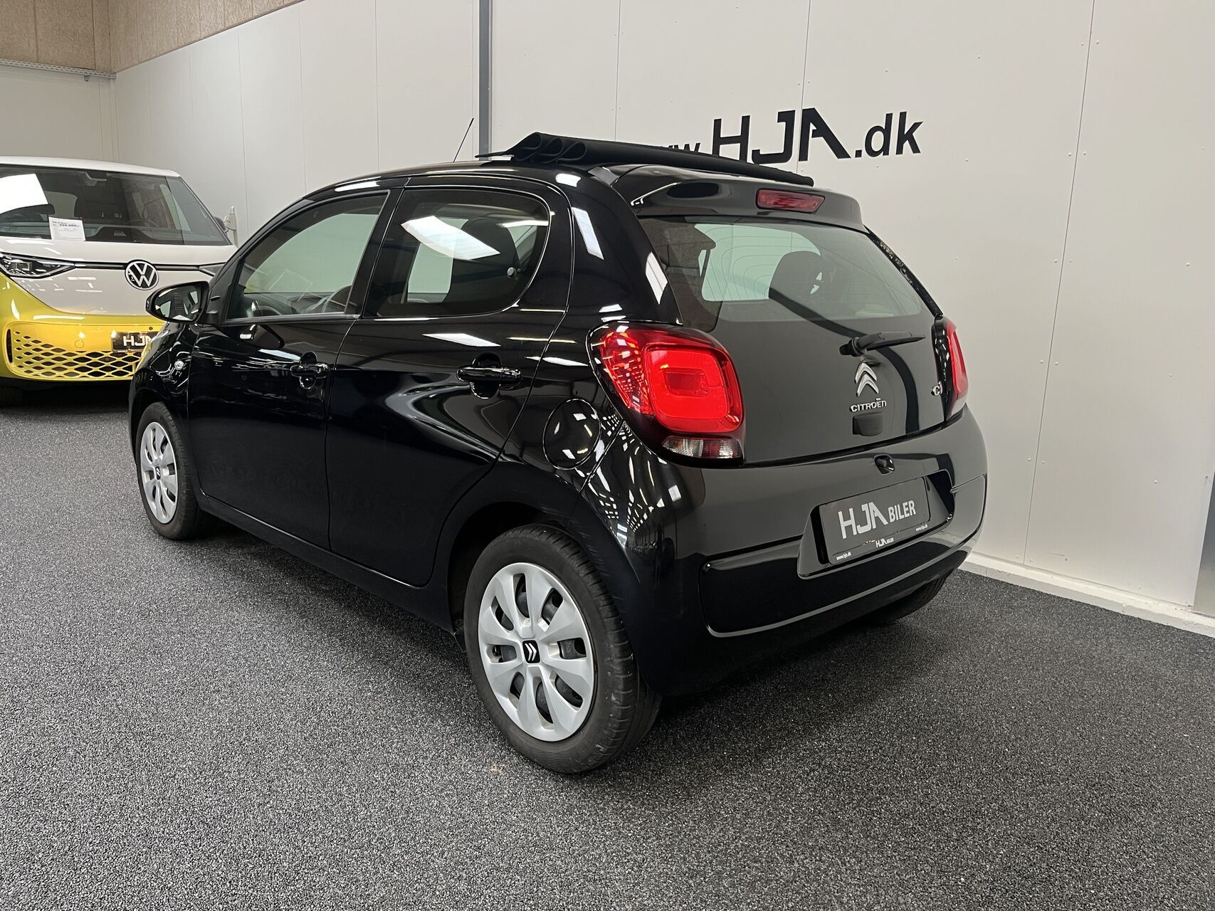 Sort Citroën C1 fra 2018