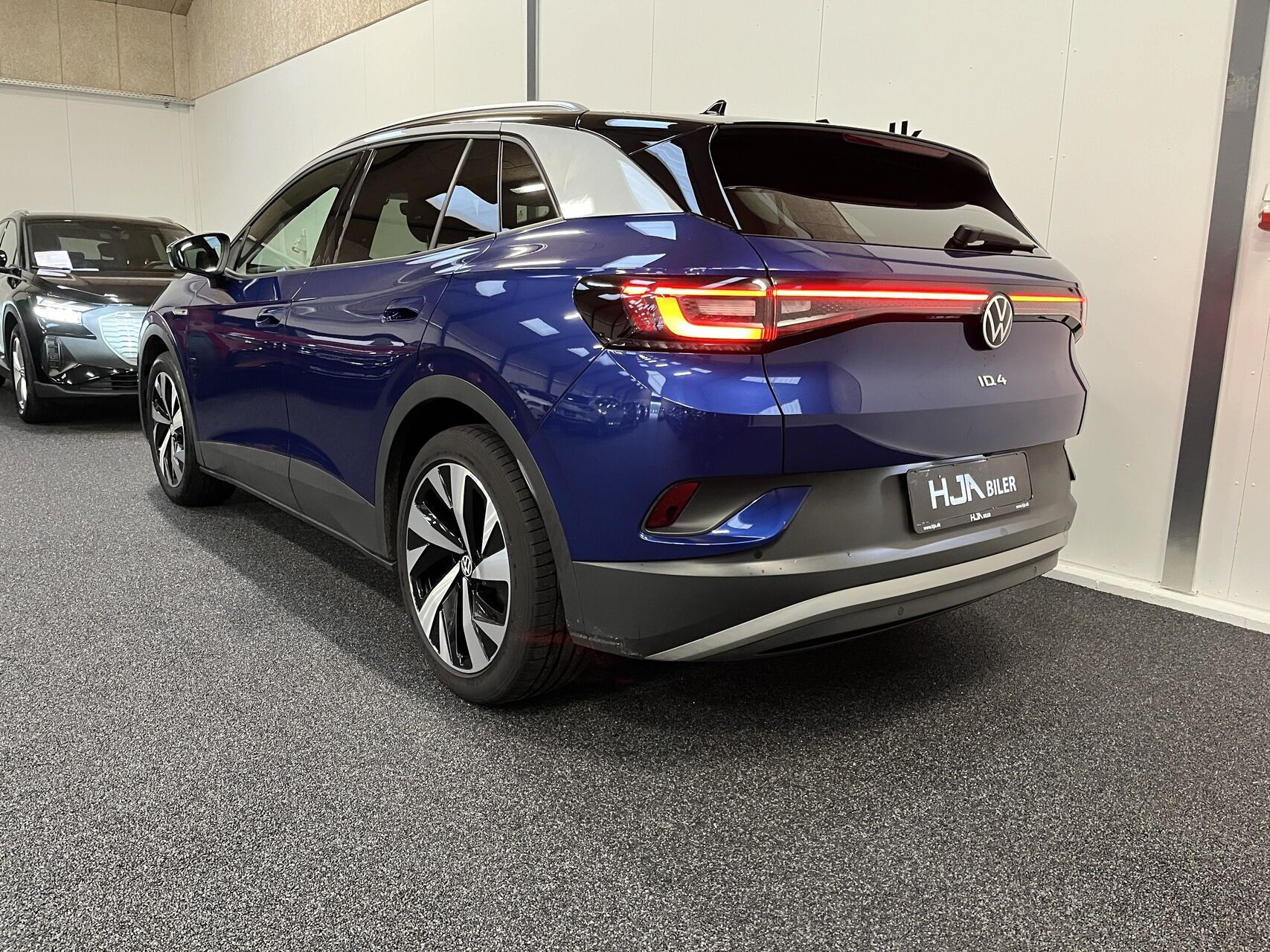 Blå VW ID.4 fra 2021