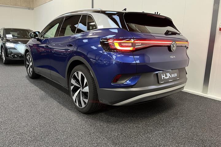 Blå VW ID.4 fra 2021