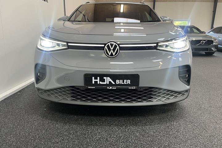 Grå VW ID.4 fra 2023