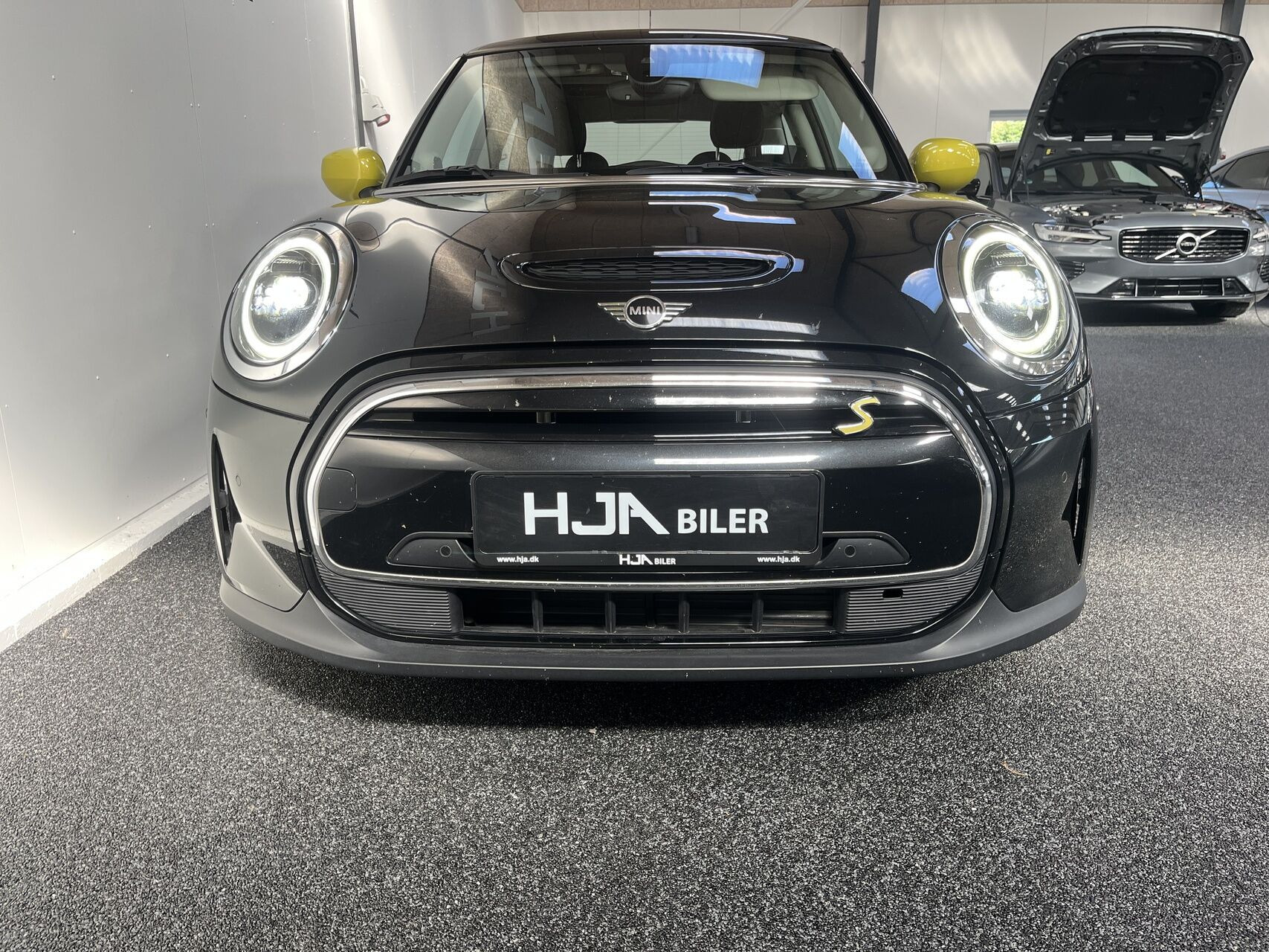 Sort Mini Cooper fra 2023