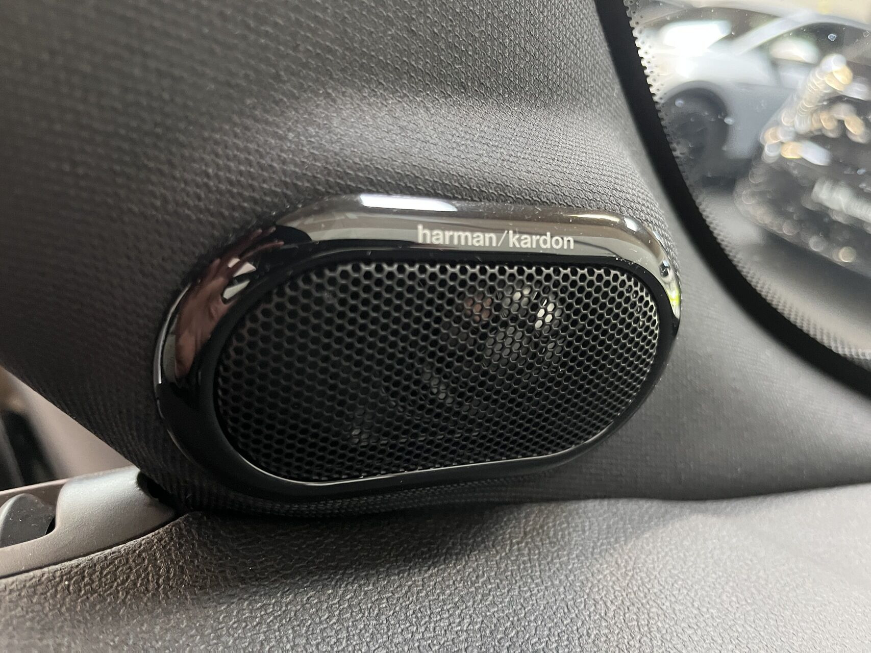 Hvid Mini Cooper fra 2022