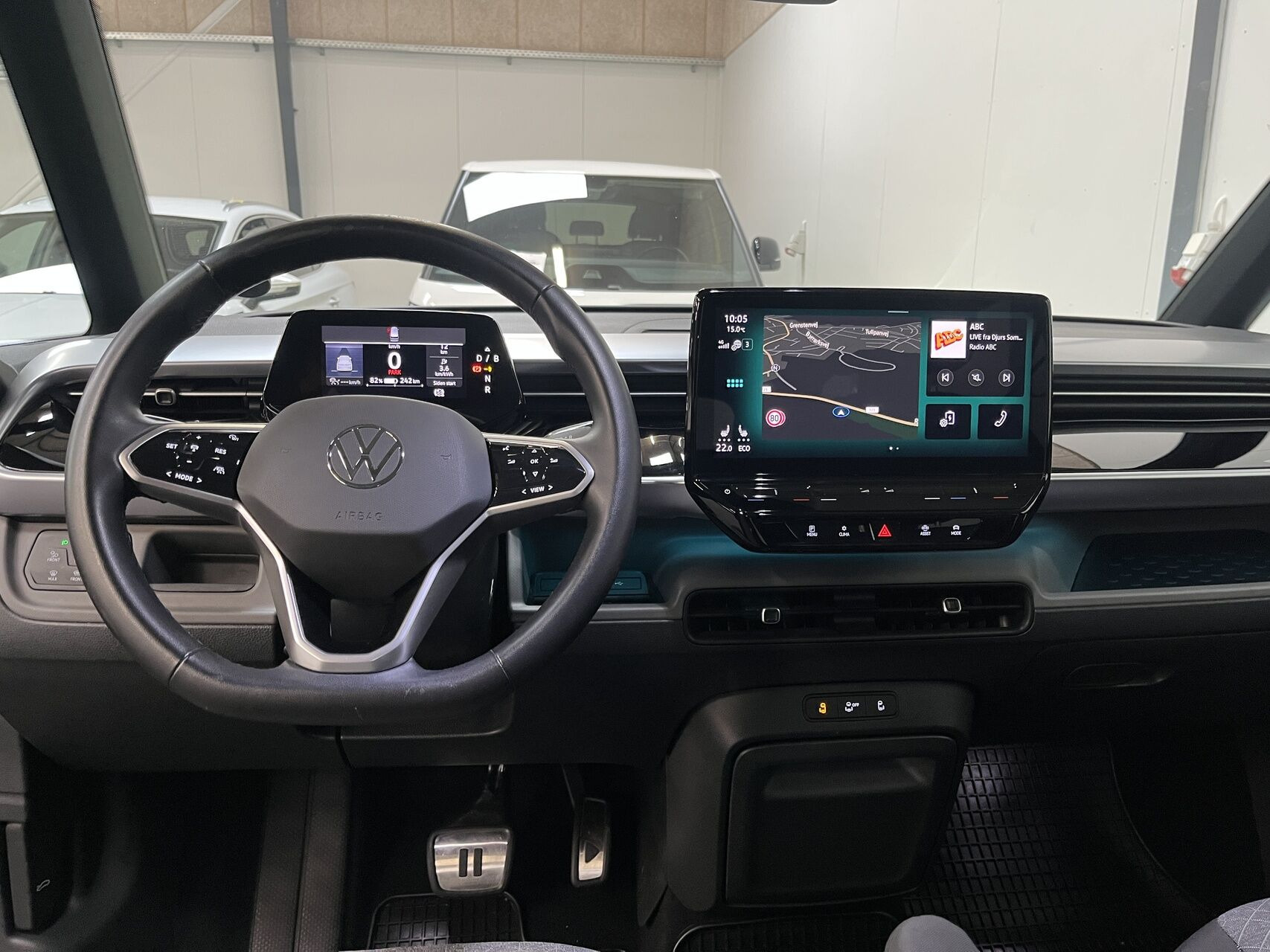 Sort VW ID.Buzz fra 2023