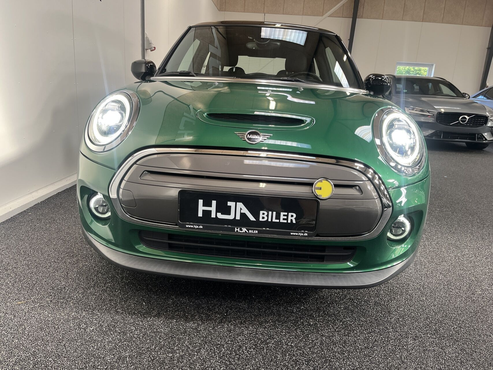 Sort Mini Cooper fra 2020