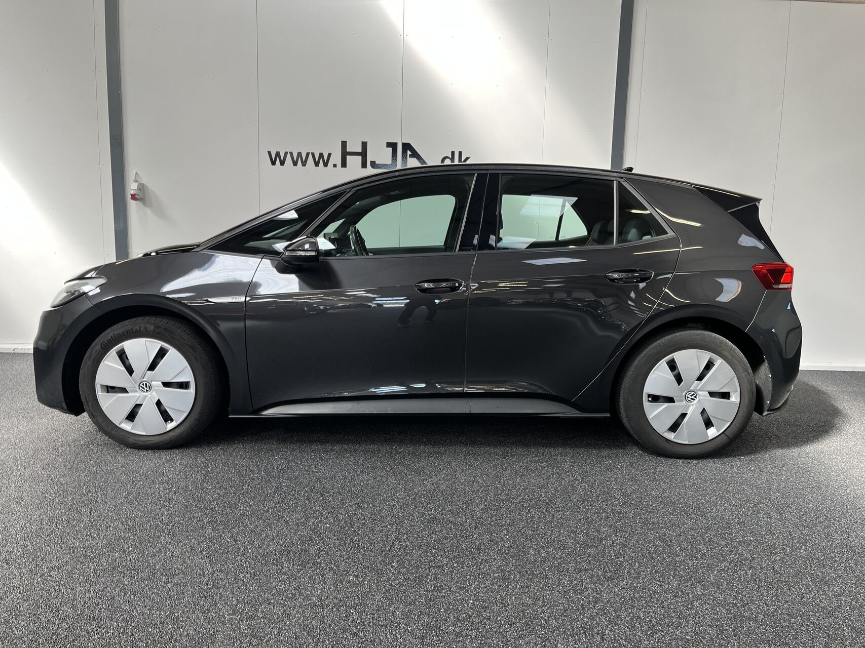 Grå VW ID.3 fra 2021